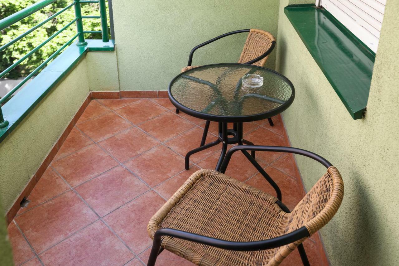 Apartment Promenada 35 Нови Сад Екстериор снимка