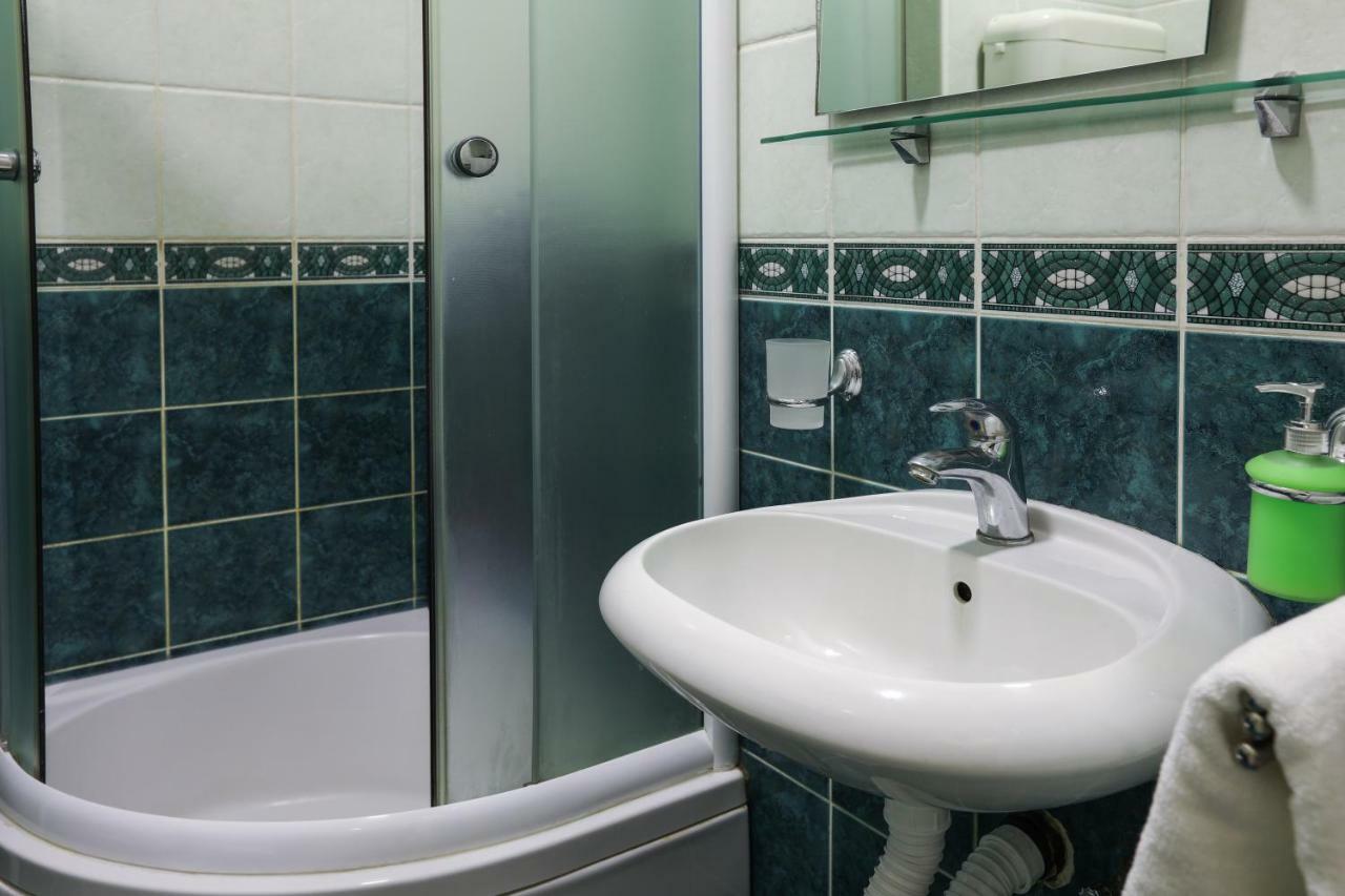 Apartment Promenada 35 Нови Сад Екстериор снимка