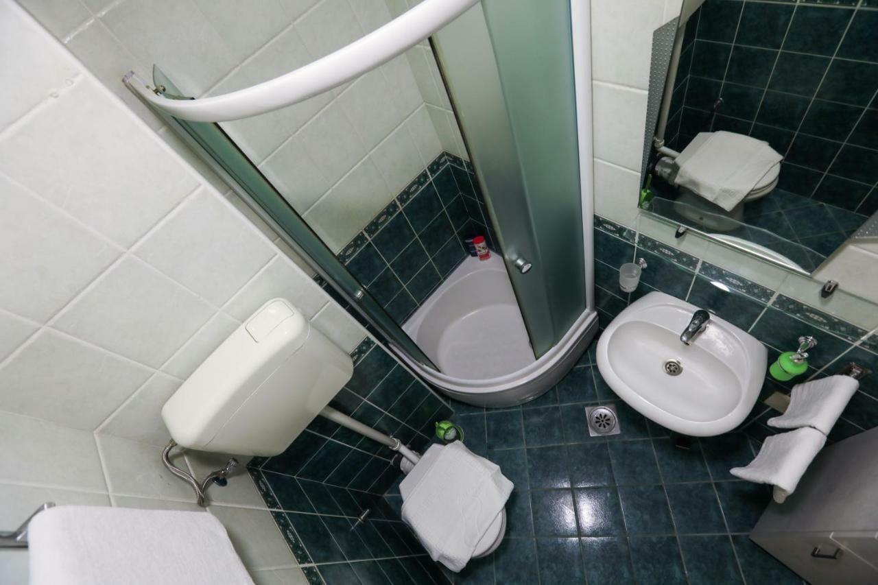 Apartment Promenada 35 Нови Сад Екстериор снимка